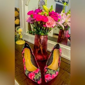 Christian Siriano Floral Heels Size 9W